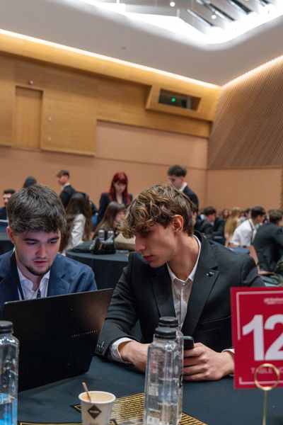 Participants collaborating at a previous FinMinds edition